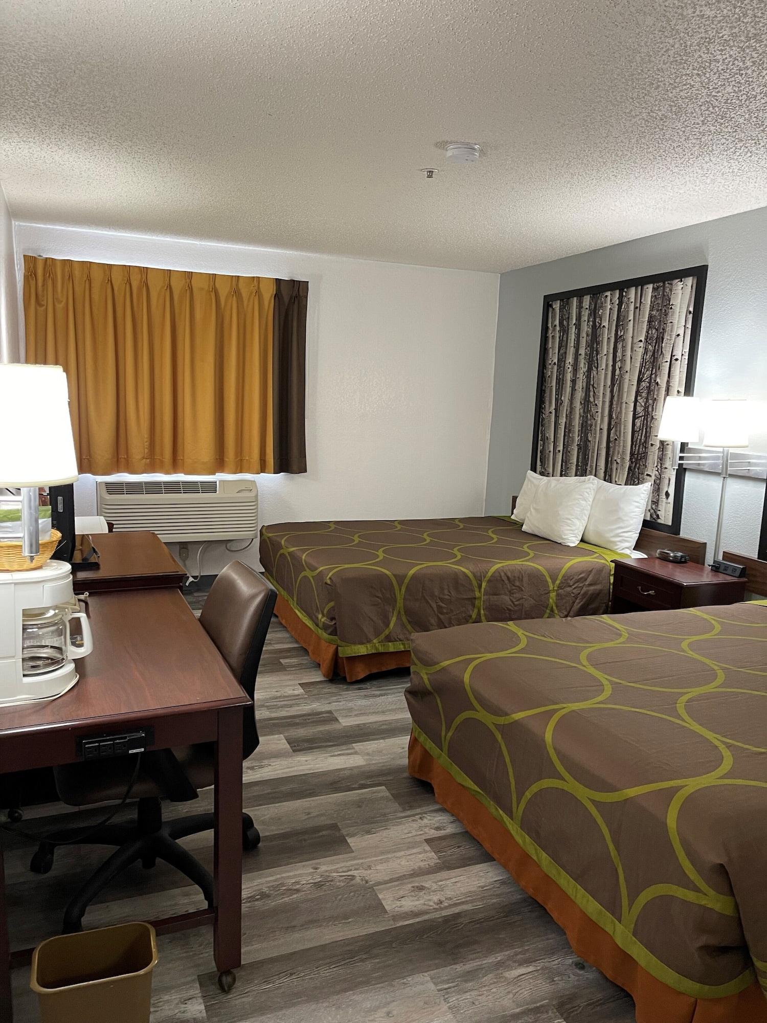 Super 8 By Wyndham Trinidad Hotel Exterior photo
