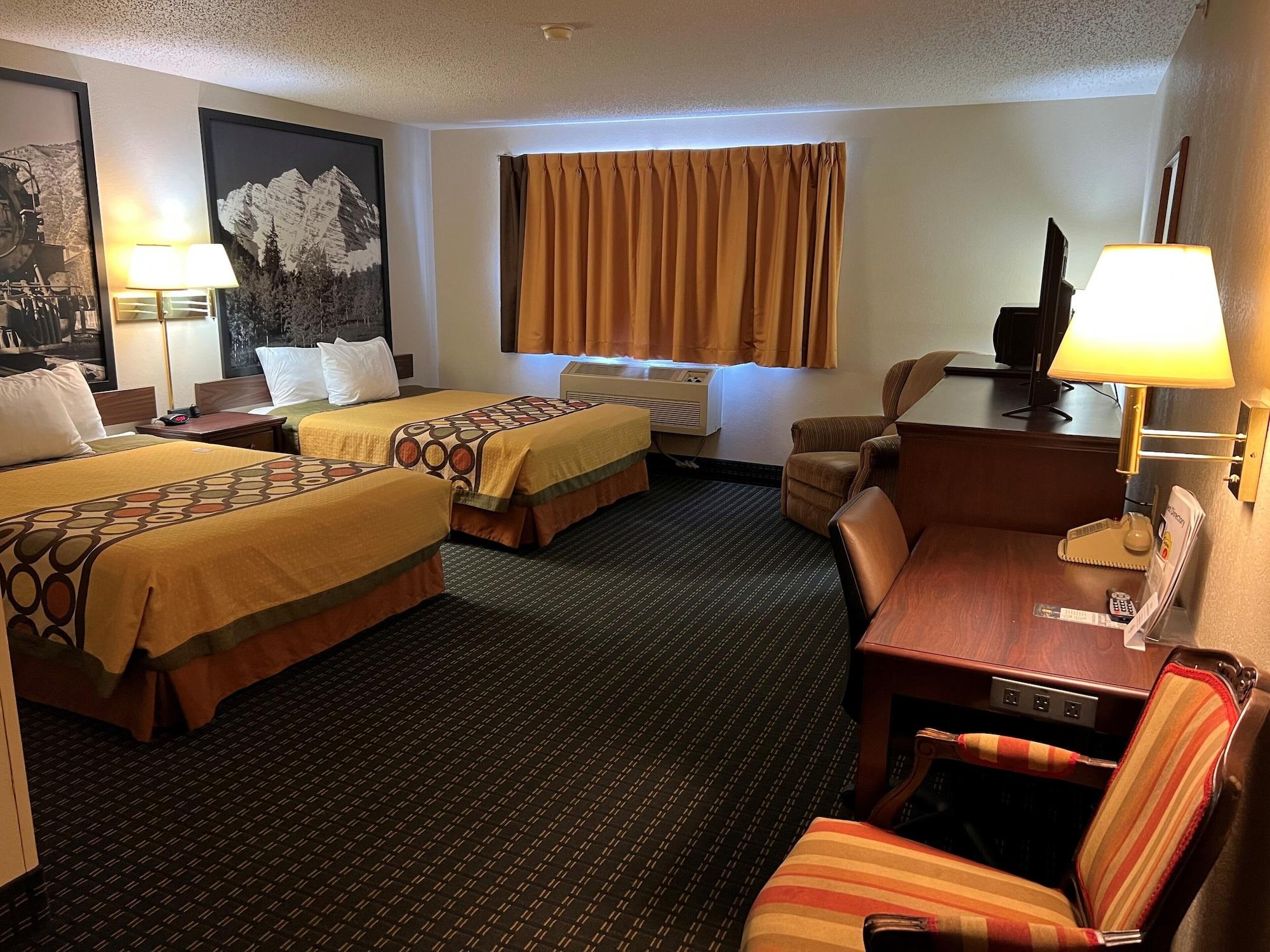 Super 8 By Wyndham Trinidad Hotel Exterior photo
